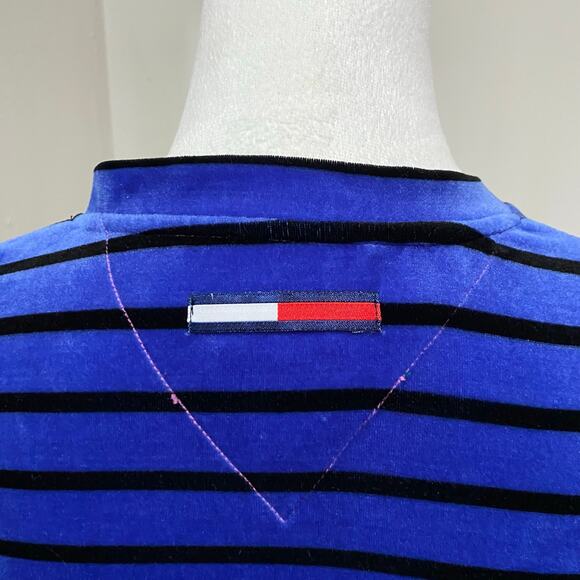 Tommy Hilfiger Velour Pullover Size Medium Blue V-Neck Black Stripe with Logo - Picture 7 of 8